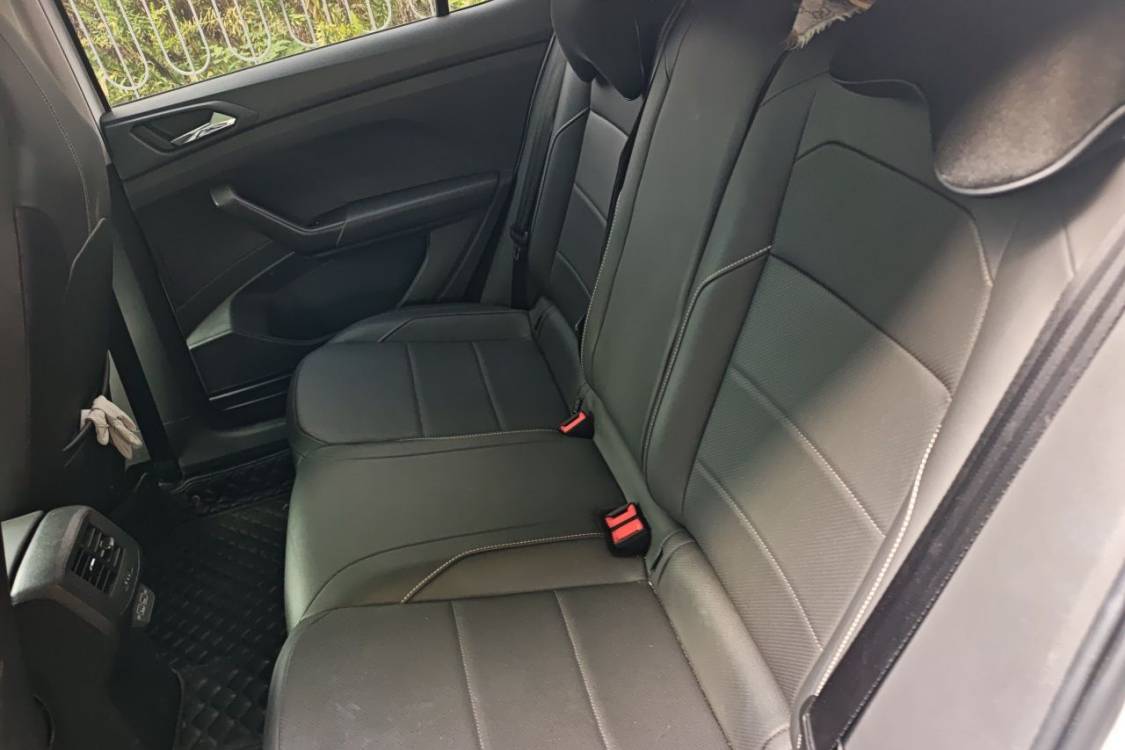 Volkswagen T-Cross 2019 car image #19