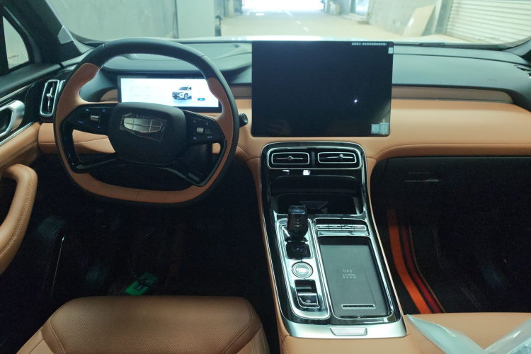 GEELY Boyue L 2026 image de voiture #10