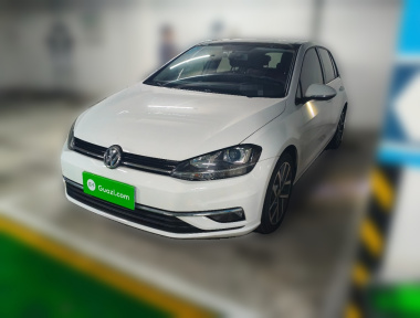 Volkswagen Golf 2020 car image 
