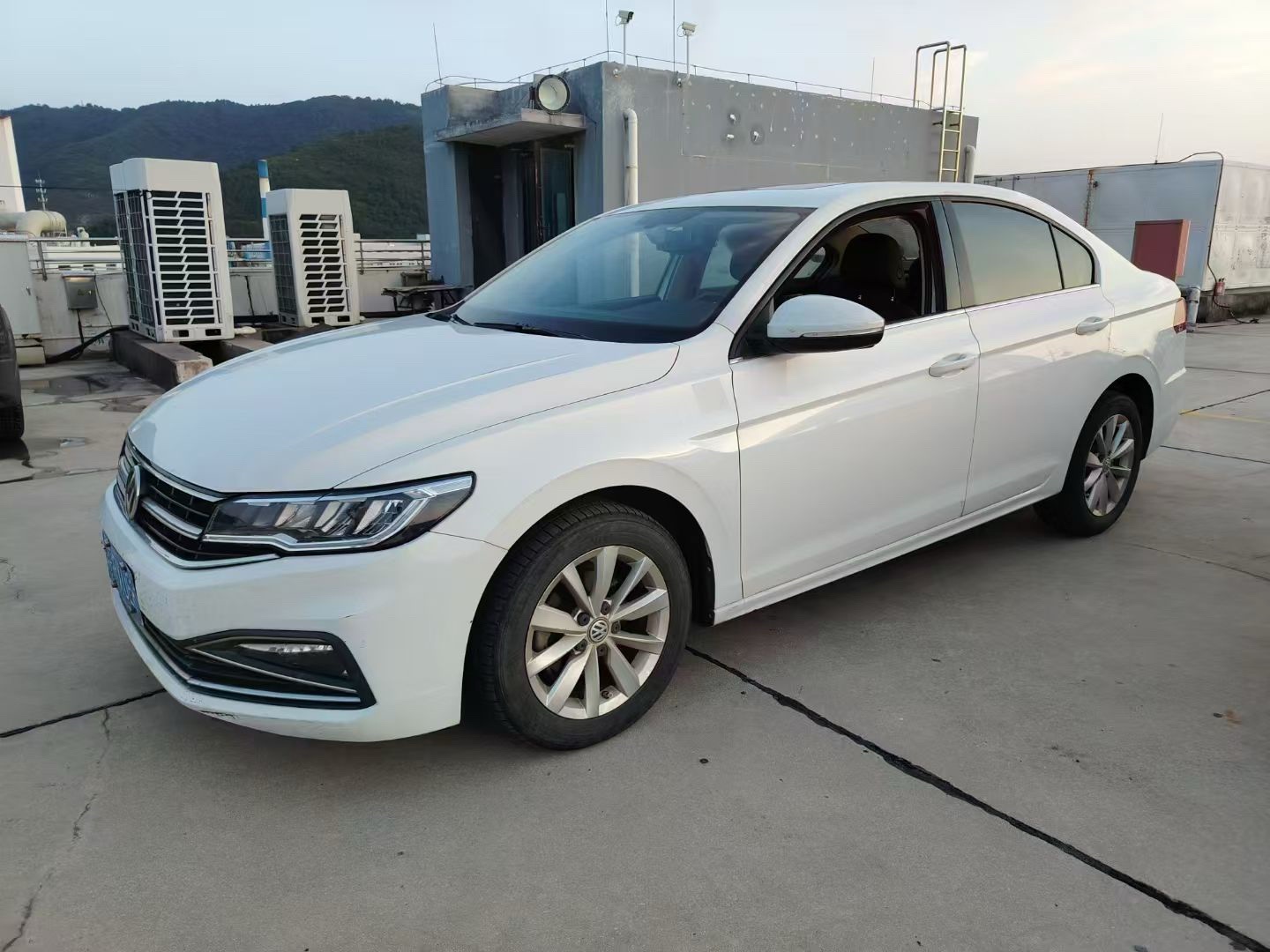 Volkswagen Bora 2019 car image 