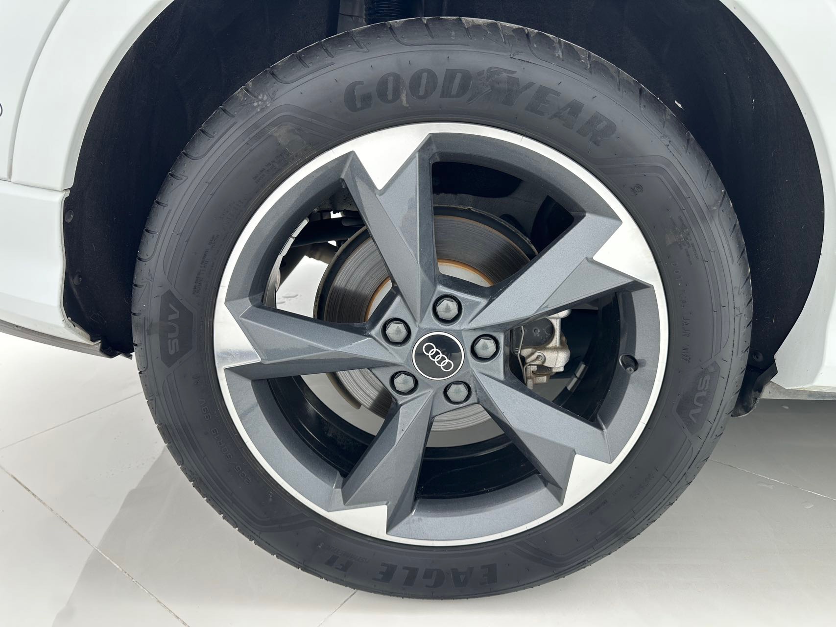 2022 #17 2022 imagem de carro #17