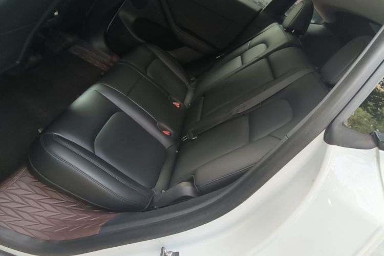 Tesla Model Y 2022 #17 Tesla Model Y 2022 car image #17
