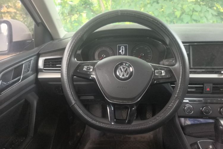 Volkswagen Lavida 2020 car image #14