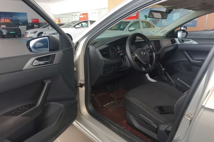 Volkswagen Polo 2019 #16 Volkswagen Polo 2019 car image #16
