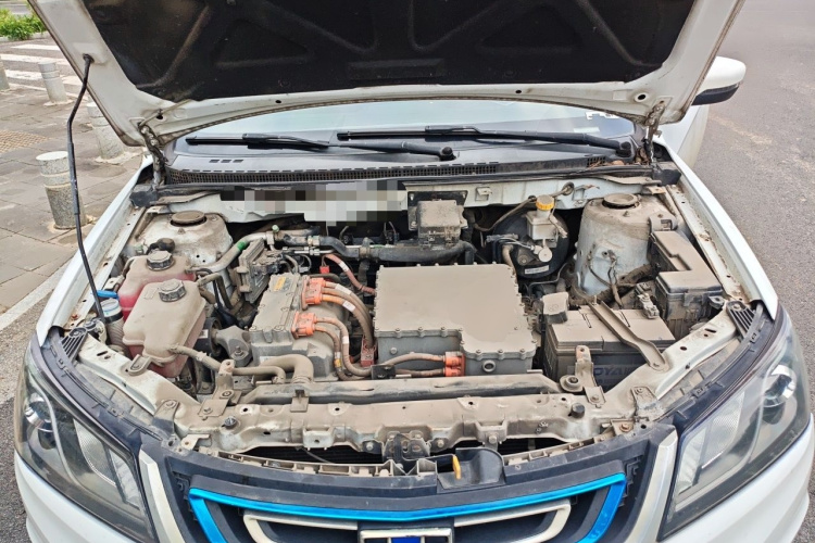 GEELY Emgrand New Energy 2017 immagine di auto #19