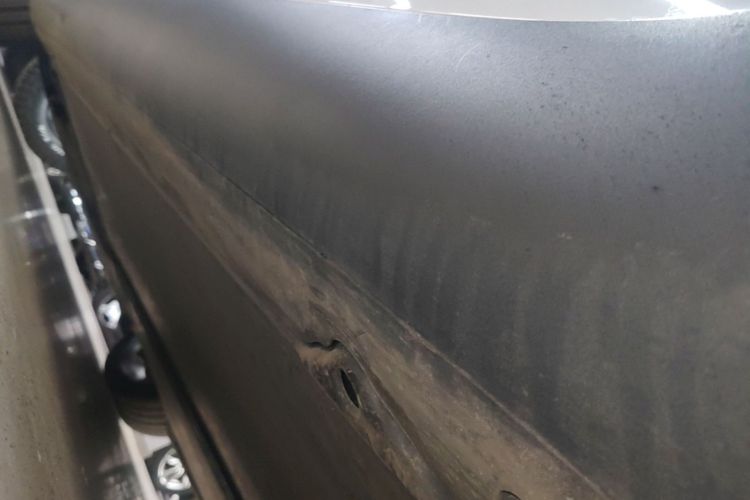 Tesla Model Y 2021 car image #27