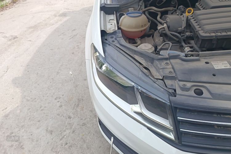 Volkswagen Santana 2022 car image #8