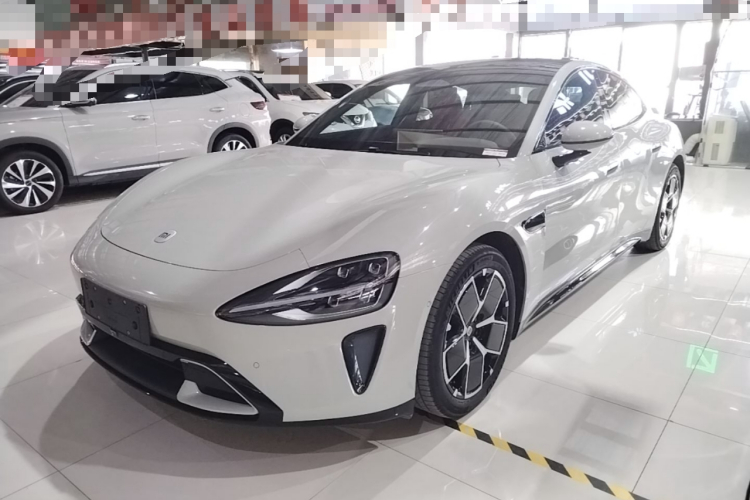 MI SU7 2024 car image #2