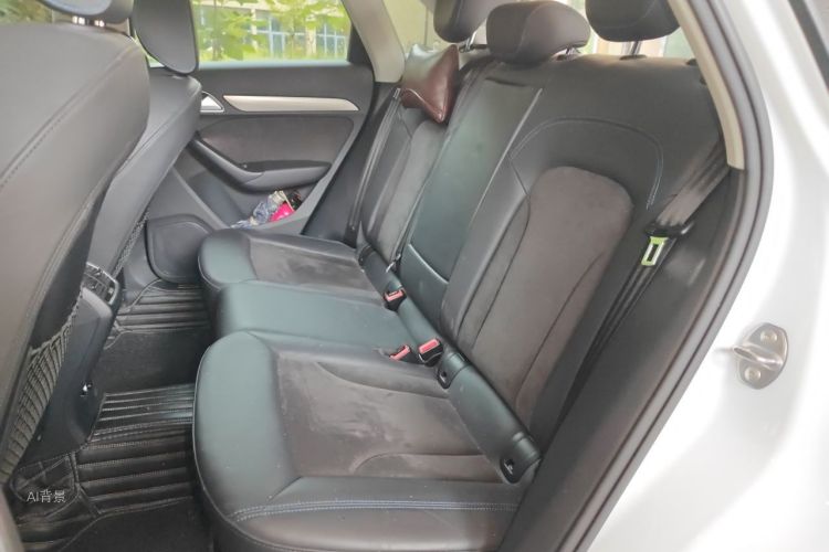 Audi Q3 2018 #19 Audi Q3 2018 car image #19