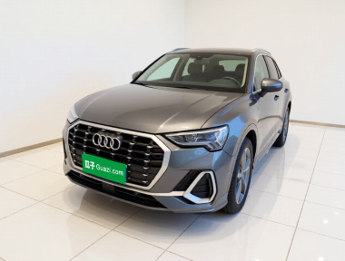 Audi Q3 2021 car image 