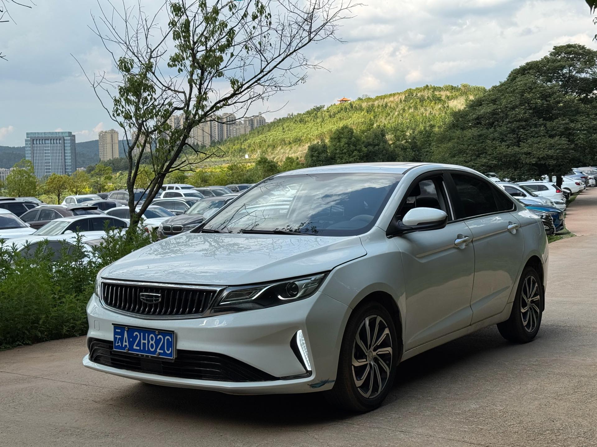 GEELY Emgrand GL 2021 GEELY Emgrand GL 2021 car image