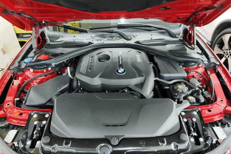 BMW 3 Series 2017 car image #22