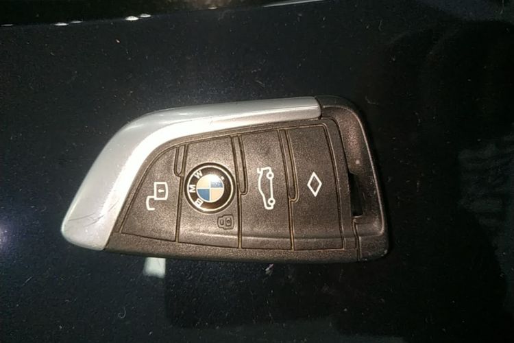 BMW 3 Series 2020 #9 BMW 3 Series 2020 car image #9
