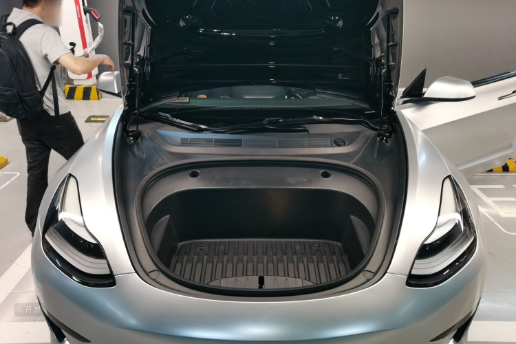 Tesla Model 3 2021 car image #22