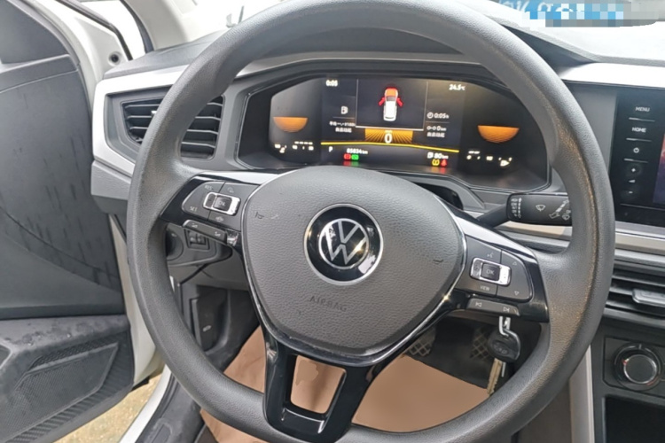 Volkswagen Polo 2023 #11 Volkswagen Polo 2023 car image #11