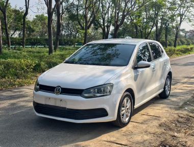 Volkswagen Polo 2017 Volkswagen Polo 2017 immagine di auto