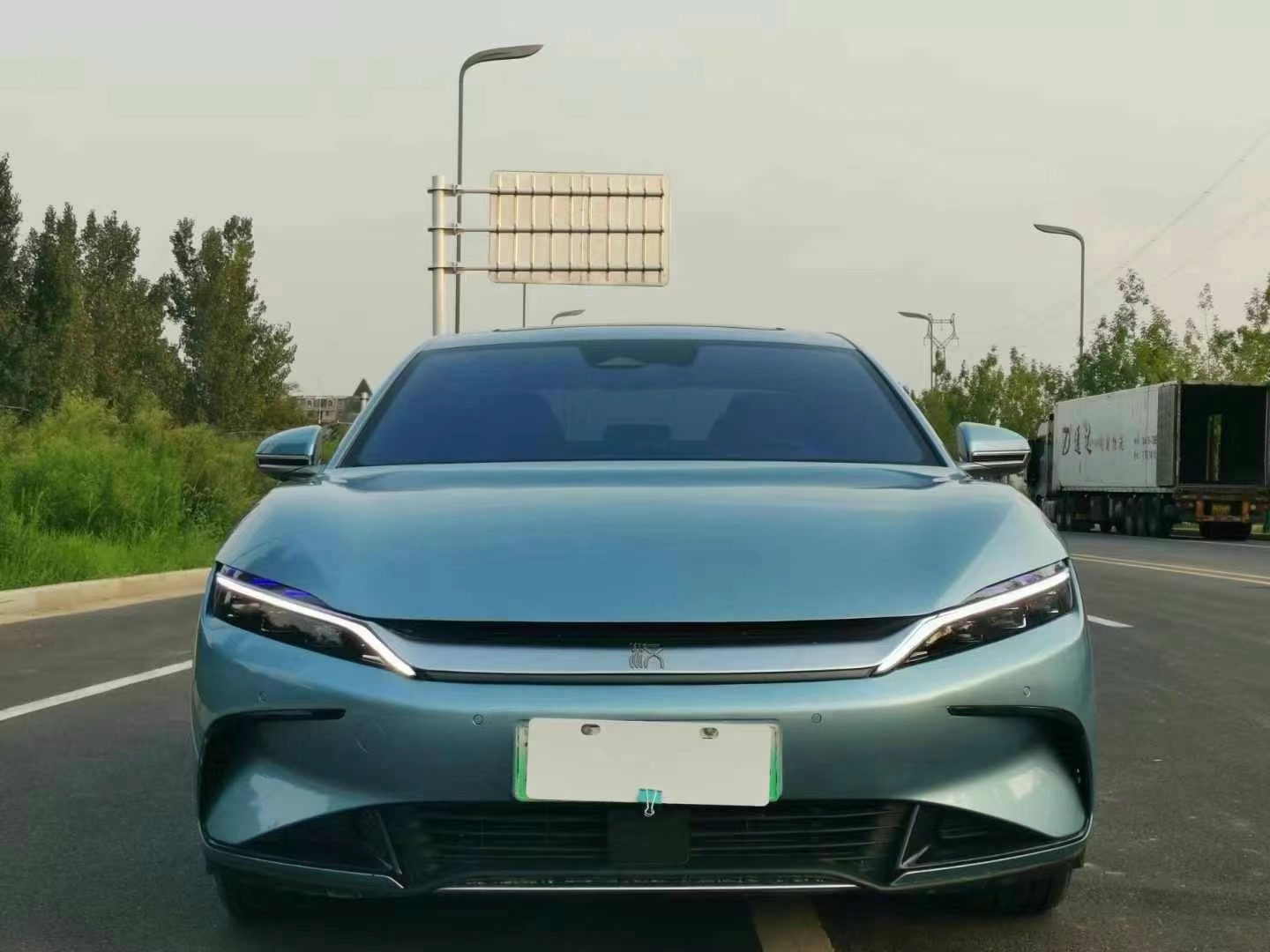 BYD Han 2023 #5 BYD Han 2023 изображение автомобиля #5