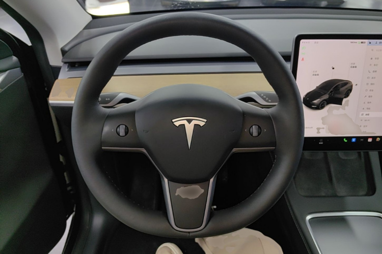 Tesla Model Y 2021 #11 Tesla Model Y 2021 car image #11