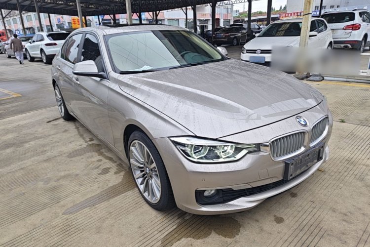 BMW 3 Series 2019 car image #4