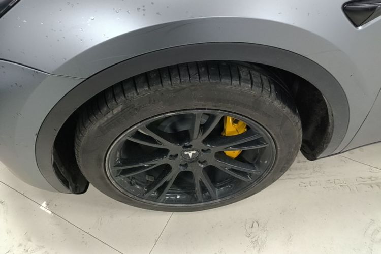 Tesla Model Y 2022 #9 Tesla Model Y 2022 car image #9