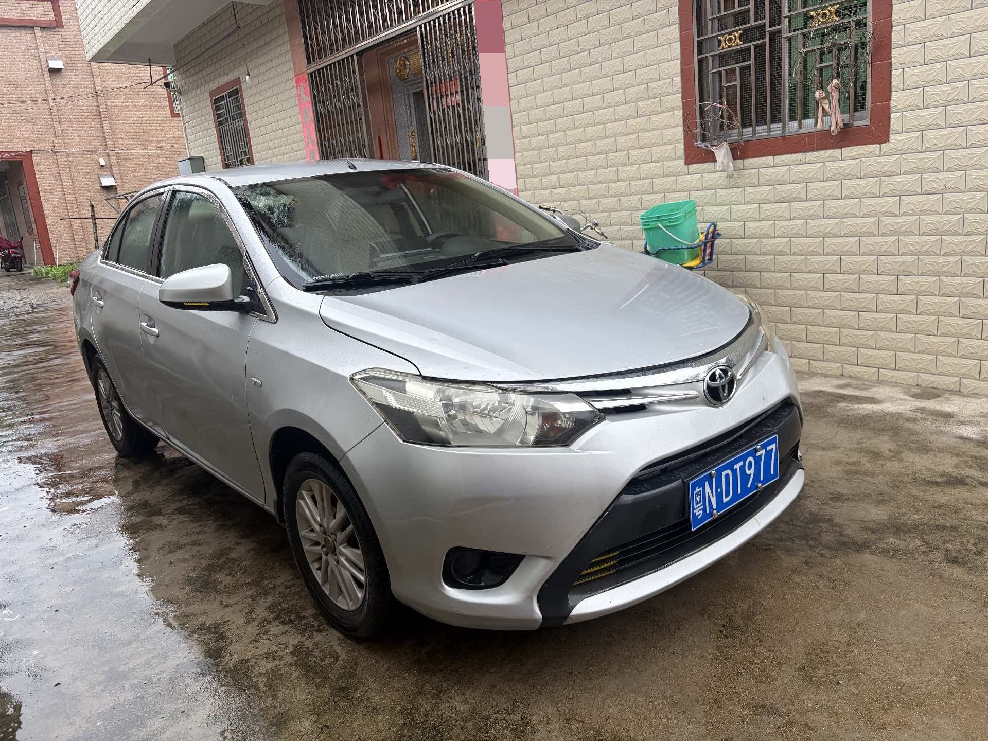 Toyota Vios 2015 car image #5