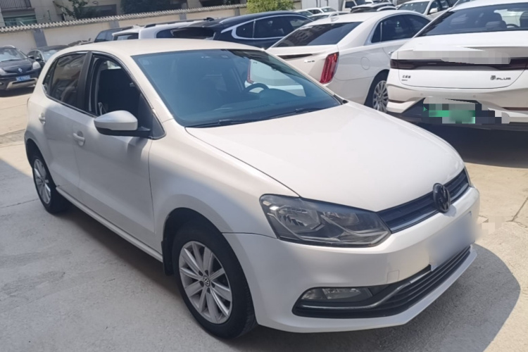 Volkswagen Polo 2014 #4 Volkswagen Polo 2014 car image #4