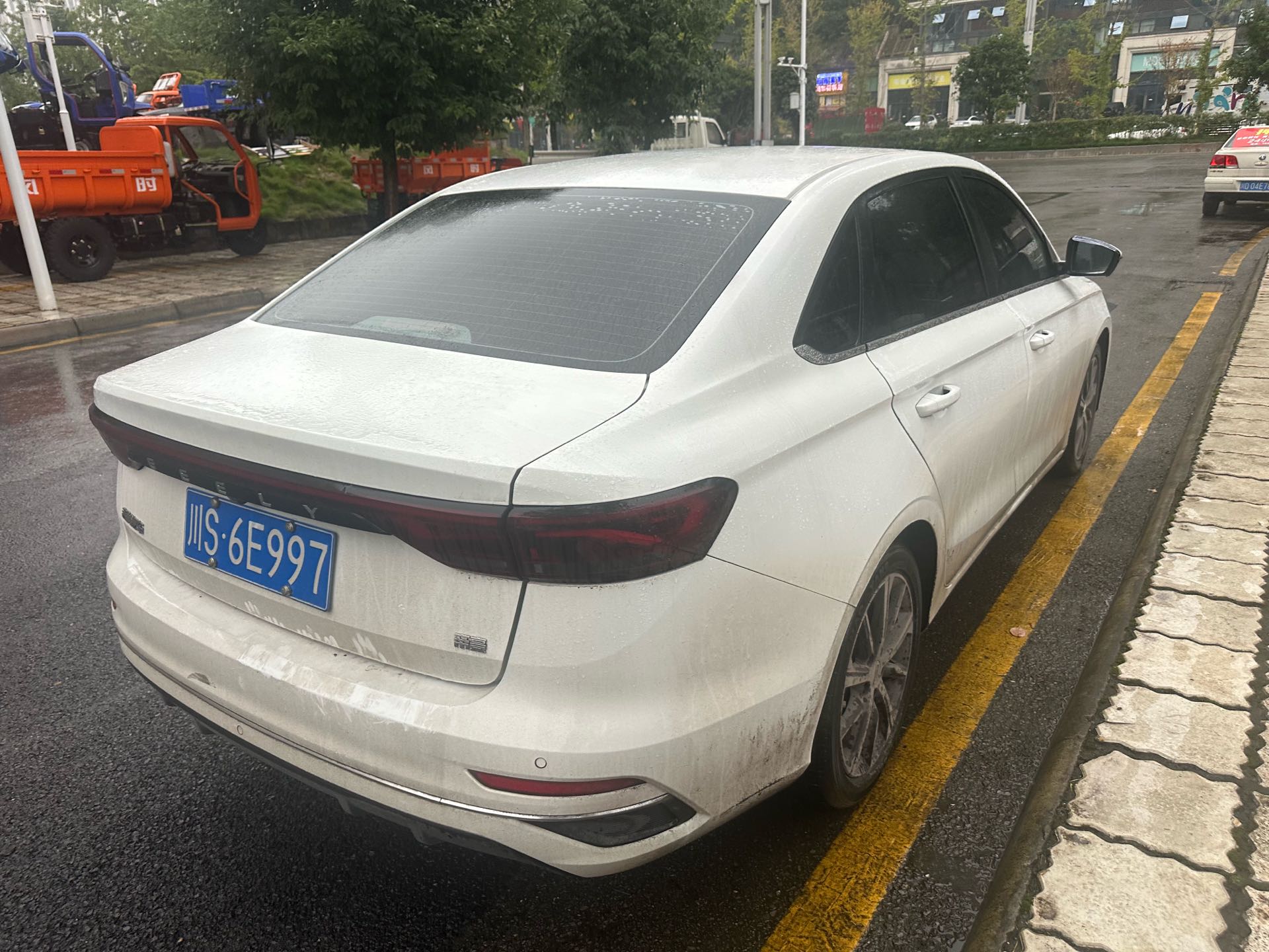 GEELY Emgrand 2023 #6 GEELY Emgrand 2023 image de voiture #6