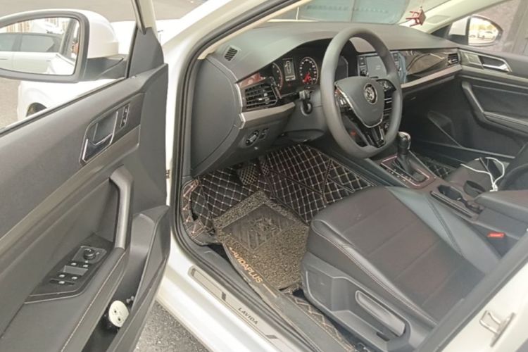 Volkswagen Lavida 2019 #15 Volkswagen Lavida 2019 car image #15