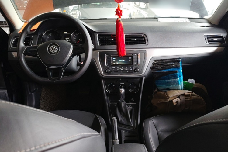 Volkswagen Lavida 2015 car image #10