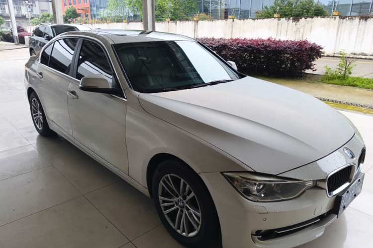 BMW 3 Series 2014 #4 BMW 3 Series 2014 car image #4