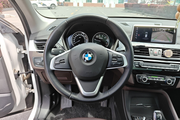 BMW X1 2020 #25 BMW X1 2020 car image #25
