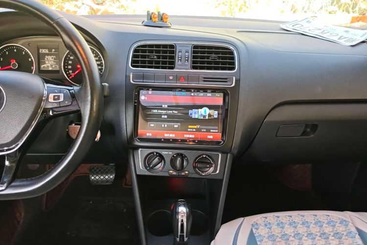 Volkswagen Polo 2016 #13 Volkswagen Polo 2016 car image #13