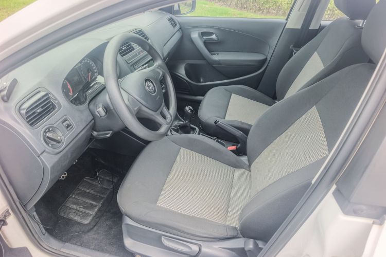 Volkswagen Polo 2016 #20 Volkswagen Polo 2016 car image #20