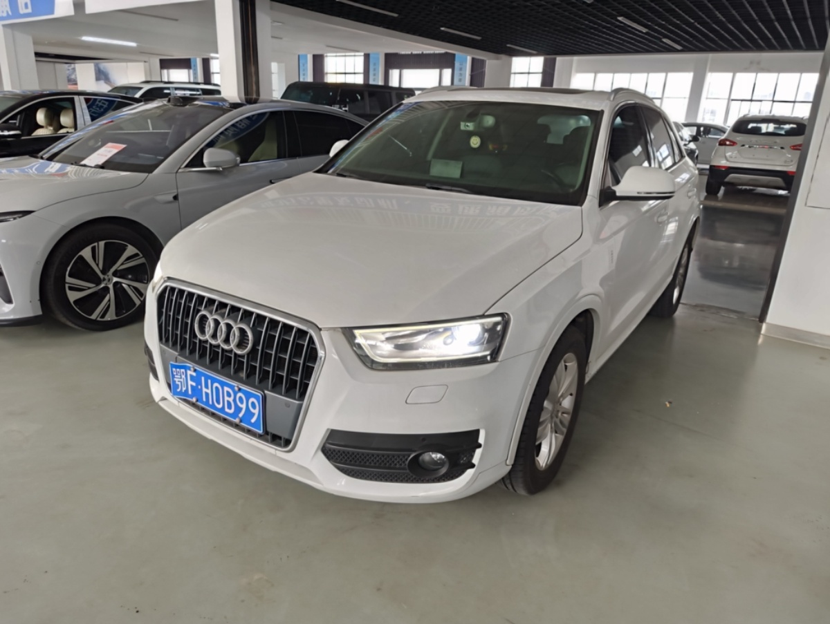 Audi Q3 2015 Audi Q3 2015 car image