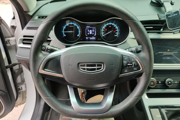 GEELY Emgrand 2022 immagine di auto #11