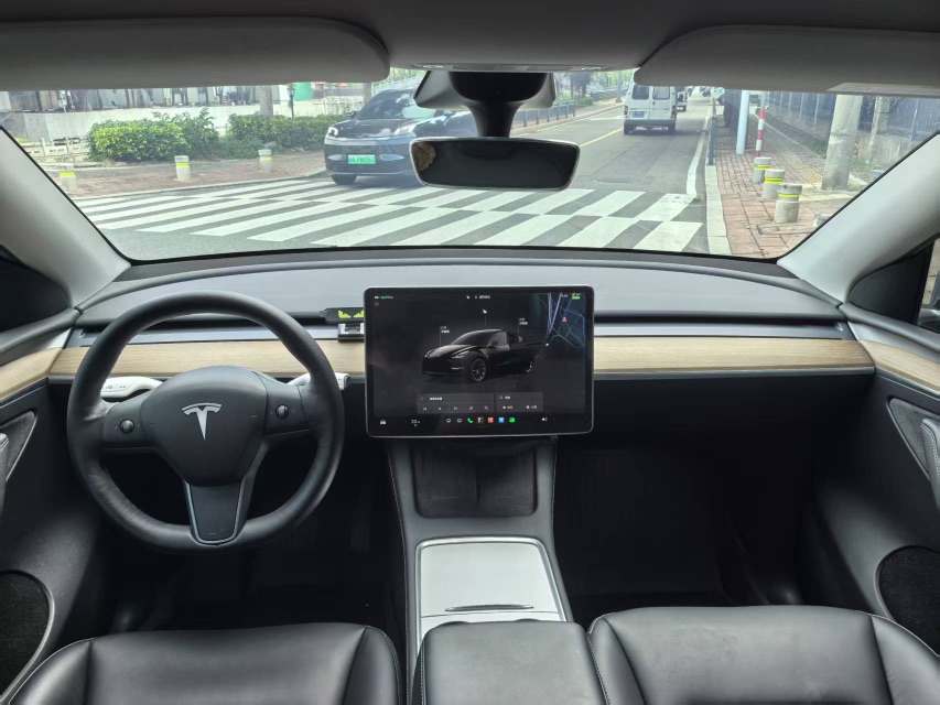 Tesla Model Y 2022 #7 Tesla Model Y 2022 image de voiture #7