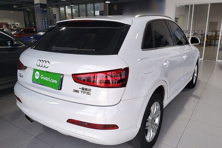 Audi Q3 2015 #7 Audi Q3 2015 car image #7