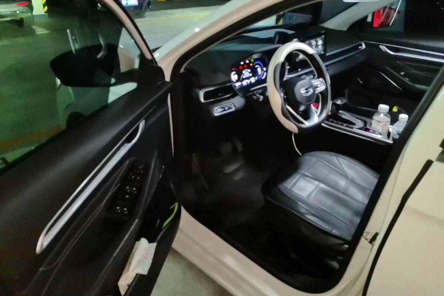 GEELY Emgrand 2022 #5 GEELY Emgrand 2022 car image #5