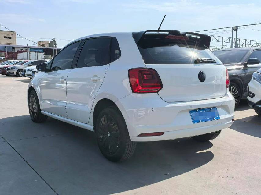 Volkswagen Polo 2016 #9 Volkswagen Polo 2016 car image #9