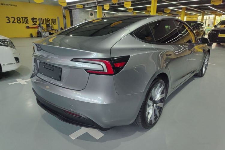 Tesla Model 3 2025 #5 Tesla Model 3 2025 car image #5