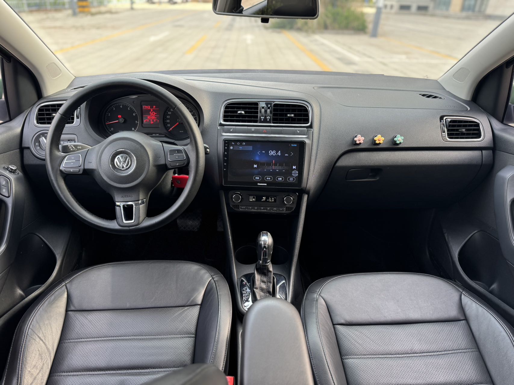 Volkswagen Polo 2013 imagem de carro #9