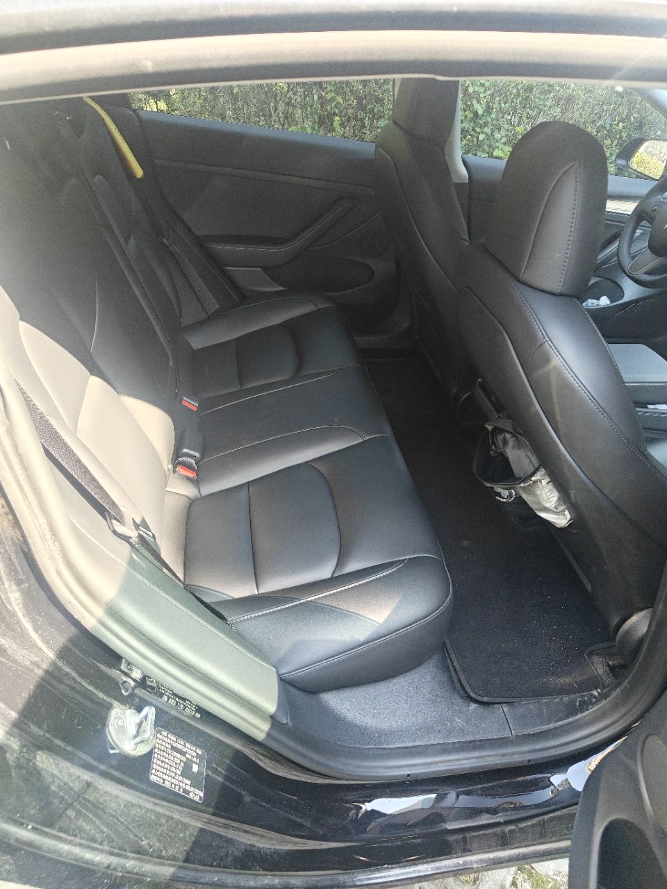 Tesla Model 3 2023 car image #7