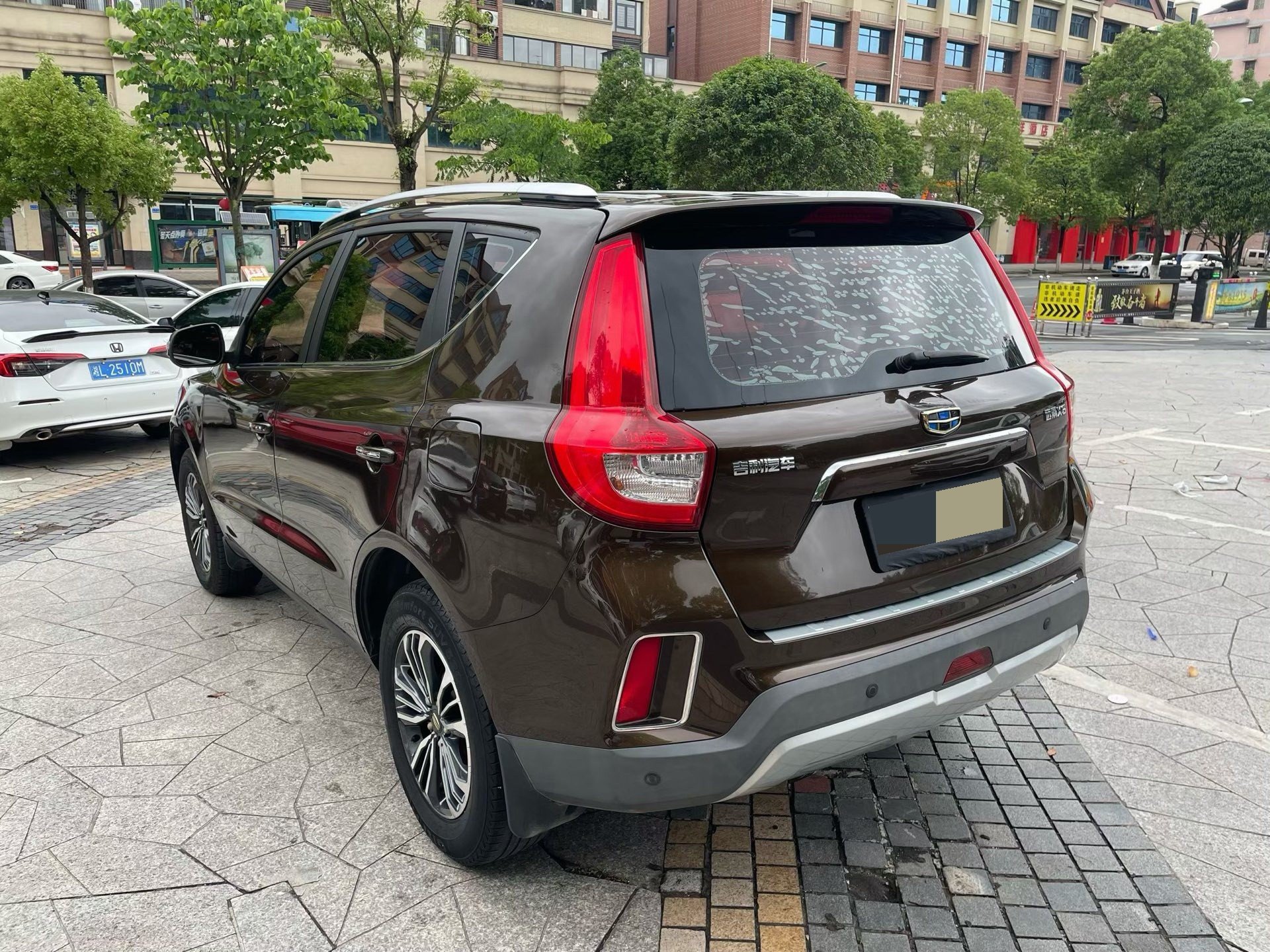GEELY Vision X6 2017 car image #4