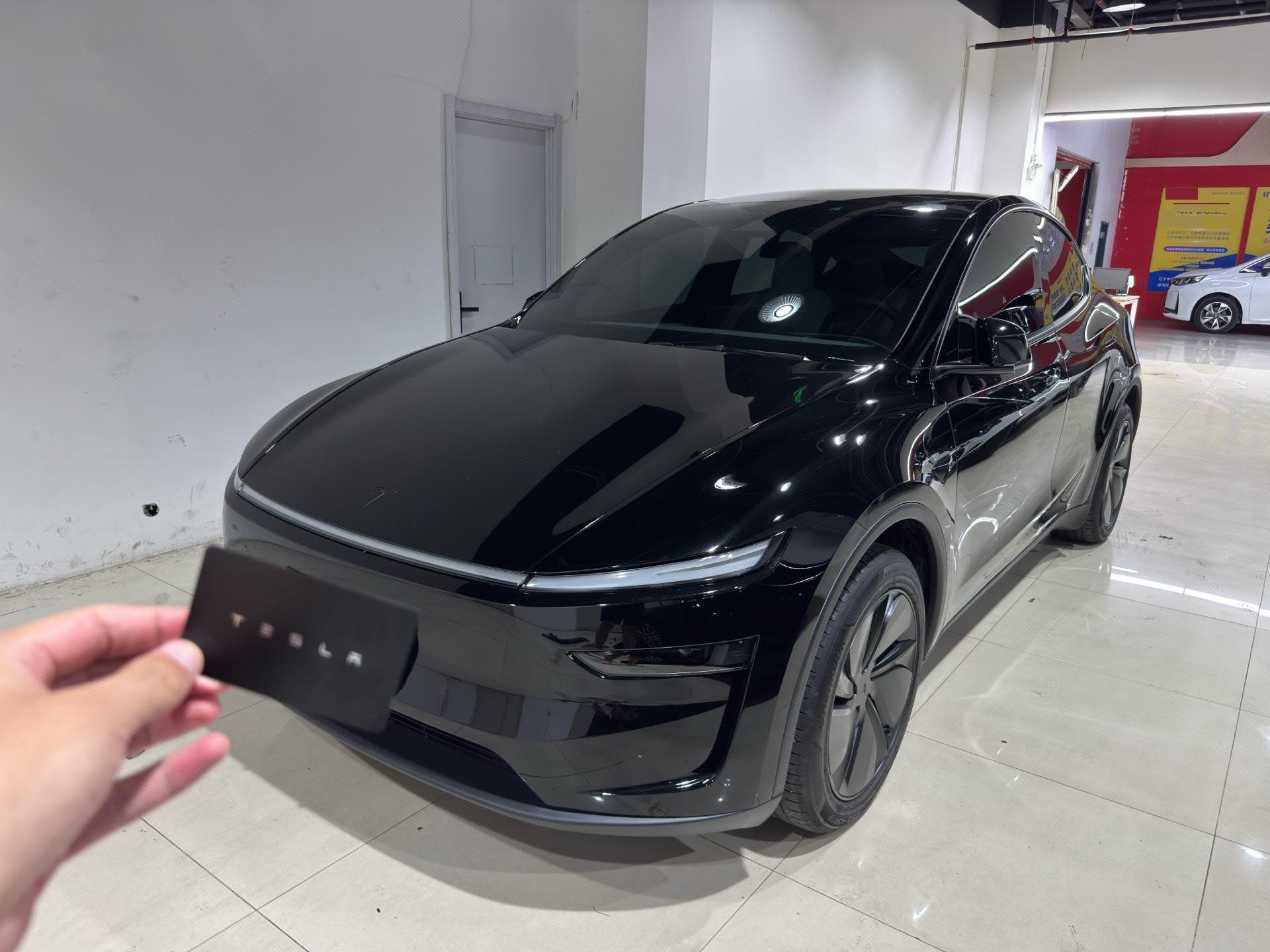 Tesla Model Y 2026 car image 