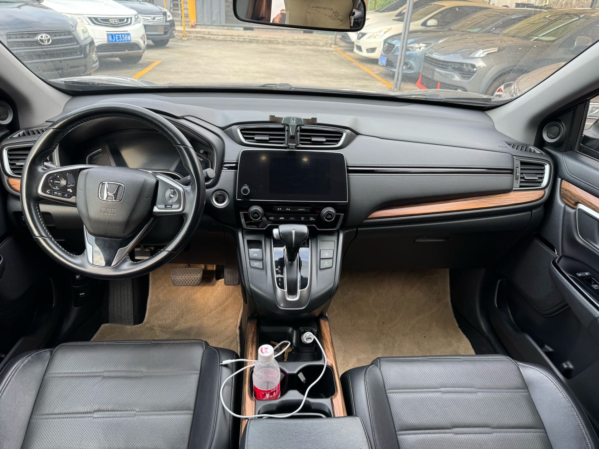 Honda CR-V 2018 car image #9