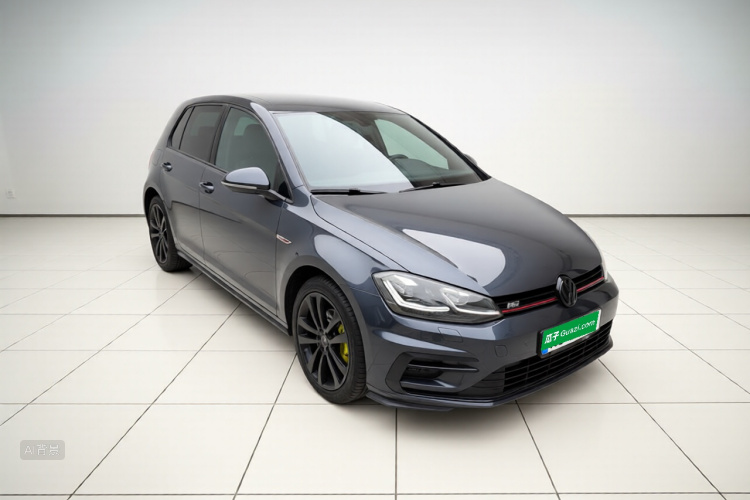 Volkswagen Golf 2019 car image #4