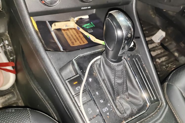 Volkswagen Lavida 2021 car image #16