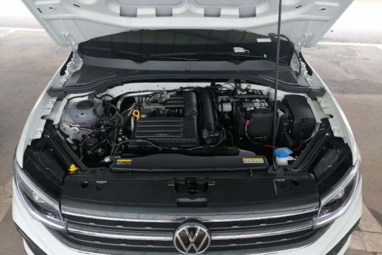 Volkswagen Bora 2025 car image #20