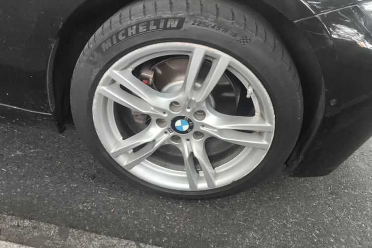 BMW 3 Series 2018 car image #9