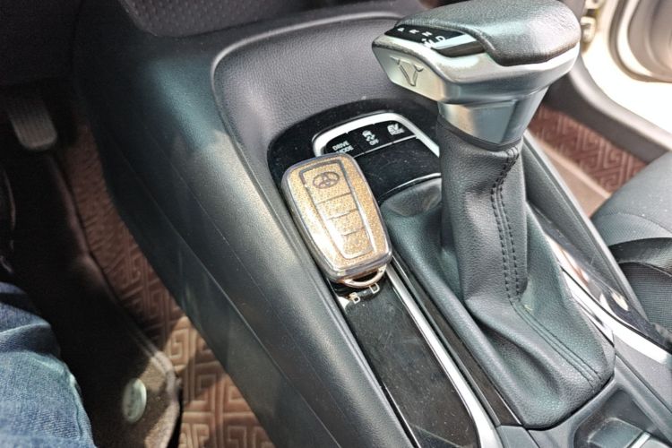Toyota Corolla 2022 car image #9